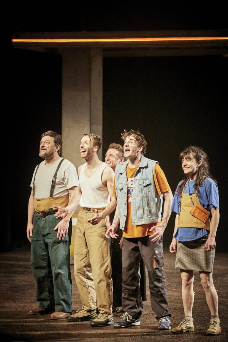 christophe-raynaud-de-lage00063-scaled-1-768x1151